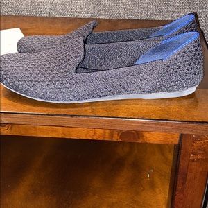 Rothys Black Honeycomb Loafer